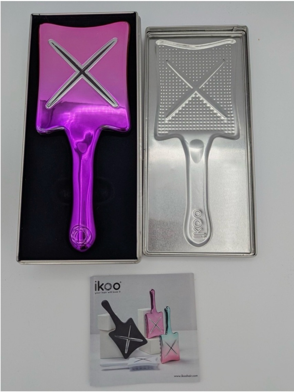 ikoo Paddle X Pops Blow Dry + Styling Brush in the metallic "Love Affair" shade